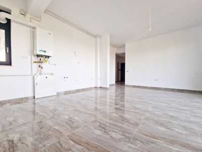 Apartament cu 3 camere de vânzare în Mamaia – fotografia 4 din 15