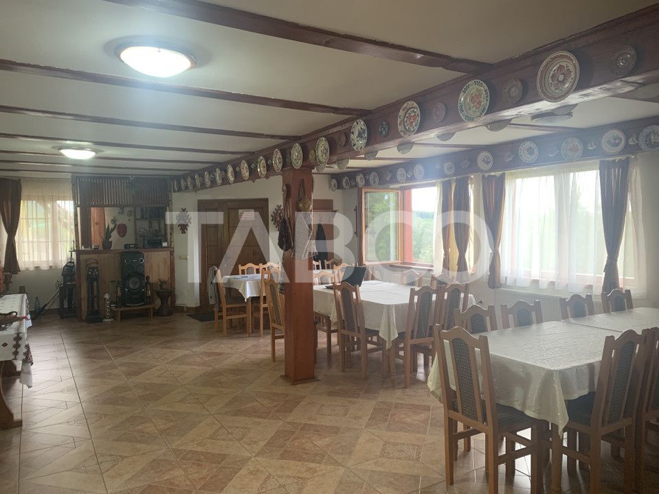 Hotel / pensiune cu 9 camere de vânzare în Fantanele – fotografia 10 din 35