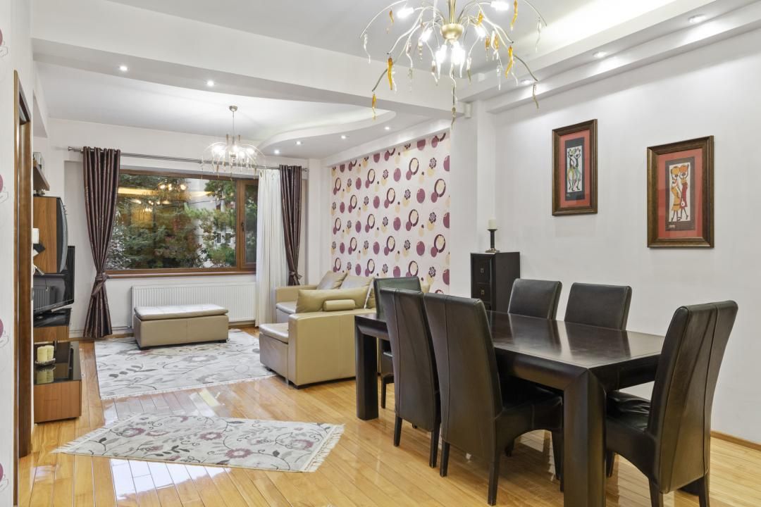 Casă cu 8 camere de vânzare în Vatra Luminoasa, București – fotografia 34 din 38