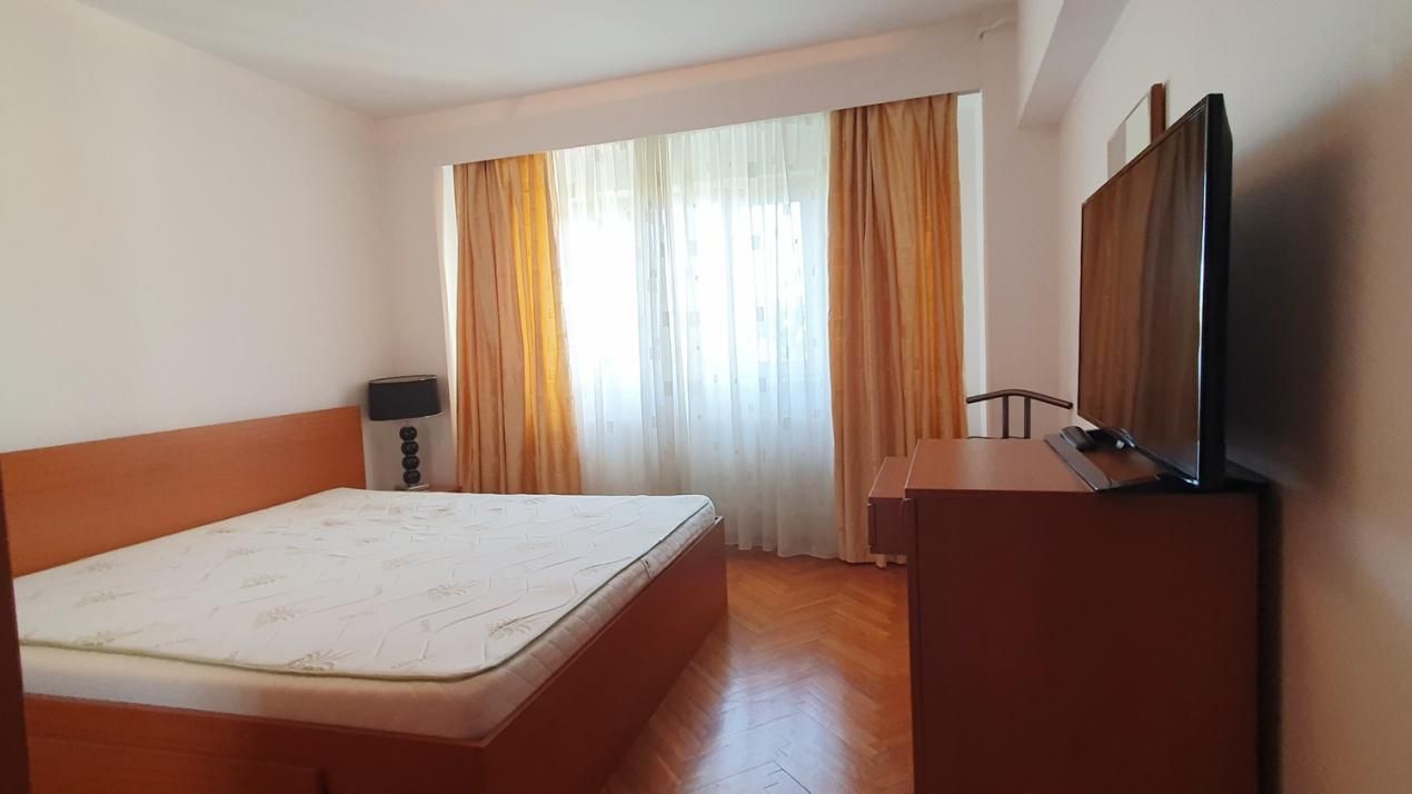 Apartament cu 3 camere de închiriat în Calea Calarasilor, București – fotografia 3 din 12