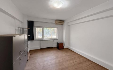 Apartament cu 2 camere de închiriat în P-ta Alba Iulia, București