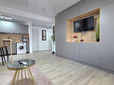 Apartament cu 2 camere de vânzare în Mamaia-Sat – fotografia 2 din 17