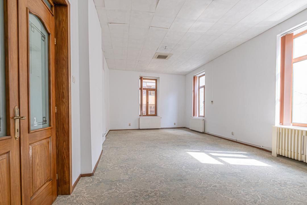 Casă cu 16 camere de vânzare în Peninsula, Constanța – fotografia 6 din 21