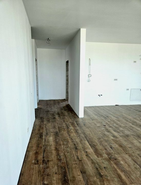 Apartament cu 3 camere de vânzare în Mamaia-Sat – fotografia 4 din 16