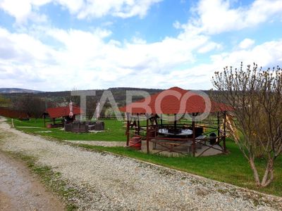 Hotel / pensiune cu 9 camere de vânzare în Fantanele – fotografia 4 din 35