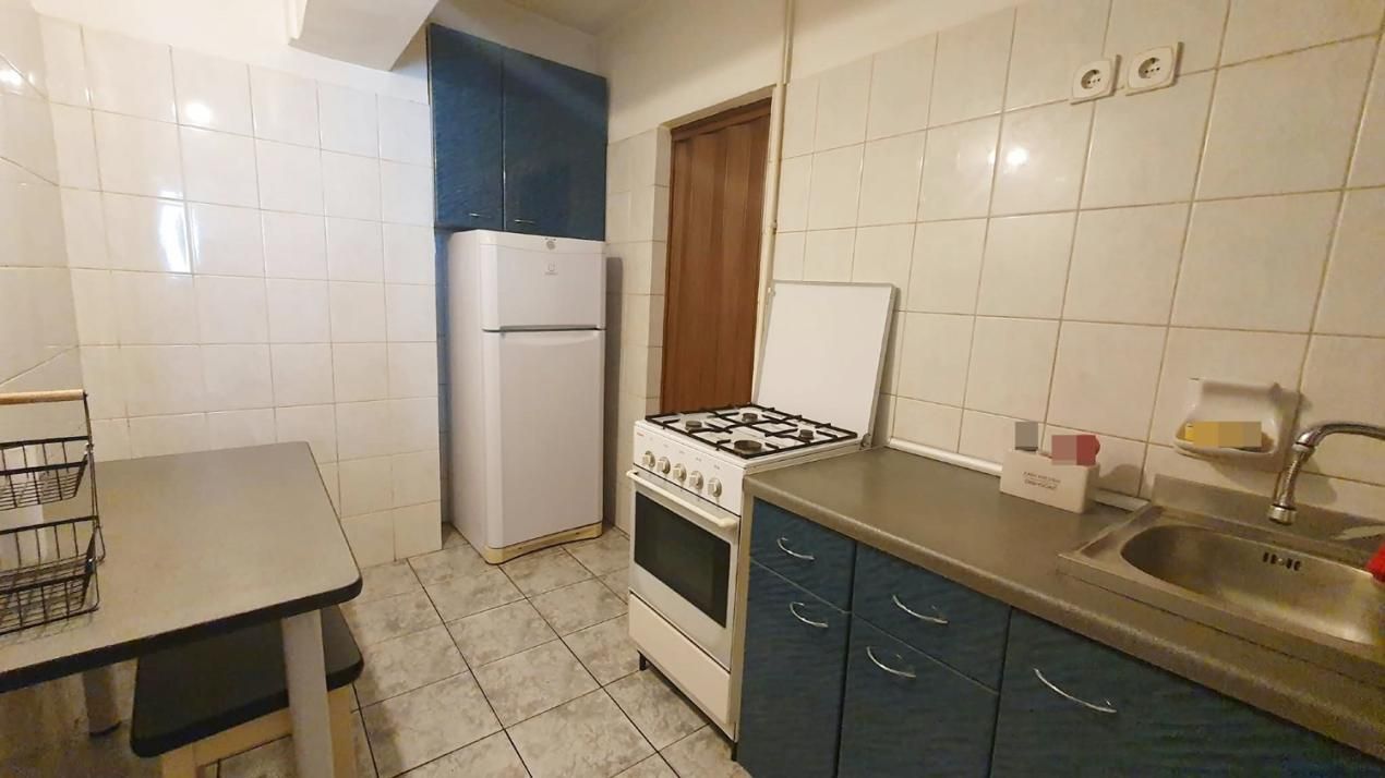 Garsonieră cu 1 cameră de închiriat în Universitate, București – fotografia 7 din 10
