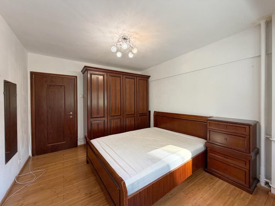 Apartament cu 3 camere de închiriat în Universitate, București – fotografia 10 din 26