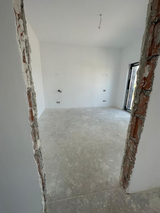 Casă cu 4 camere de vânzare în Central, Tunari – fotografia 12 din 14