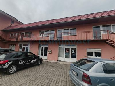 Spațiu comercial cu 6 camere de vânzare în Aleșd – fotografia 2 din 3