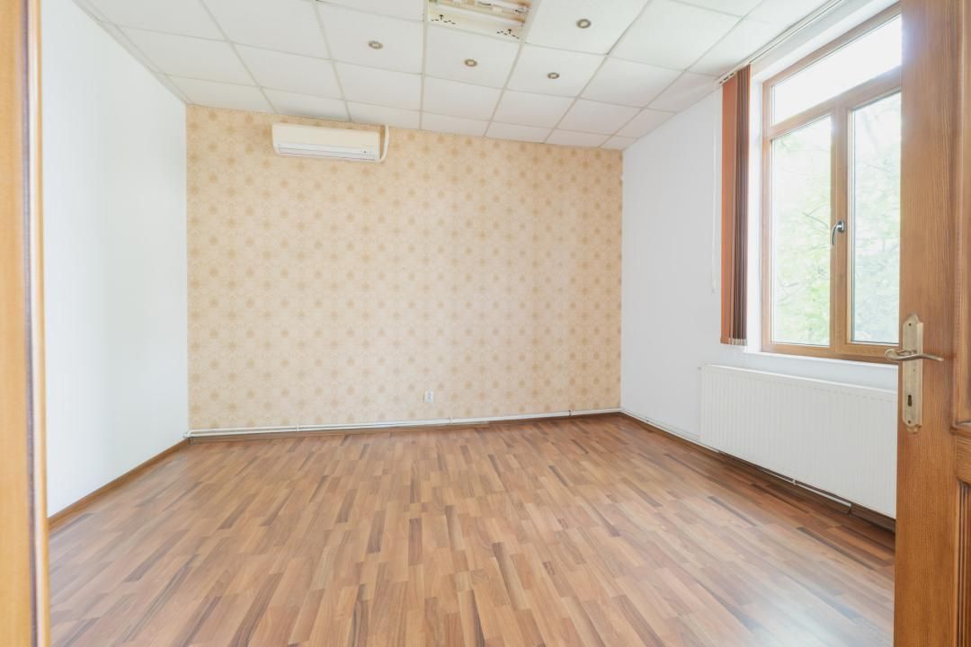 Casă cu 16 camere de vânzare în Peninsula, Constanța – fotografia 13 din 21