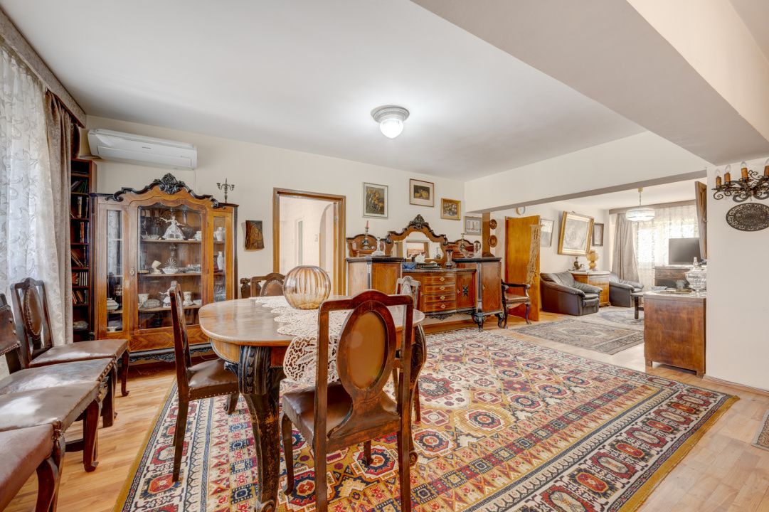 Apartament cu 4 camere de vânzare în 1 Mai, București – fotografia 2 din 28