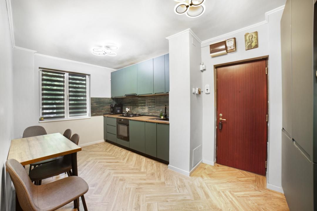 Apartament cu 3 camere de vânzare în Vatra Luminoasa, București – fotografia 2 din 12