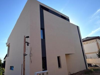 Casă cu 4 camere de vânzare în Militari, București – fotografia 4 din 6