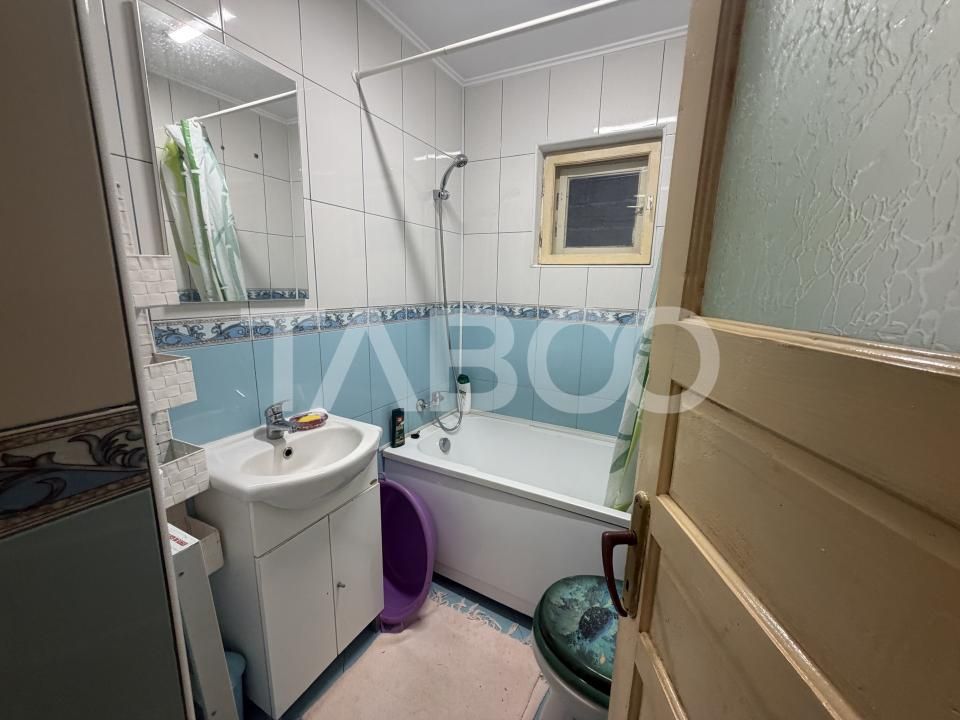Casă cu 5 camere de vânzare în Dejani – fotografia 13 din 13