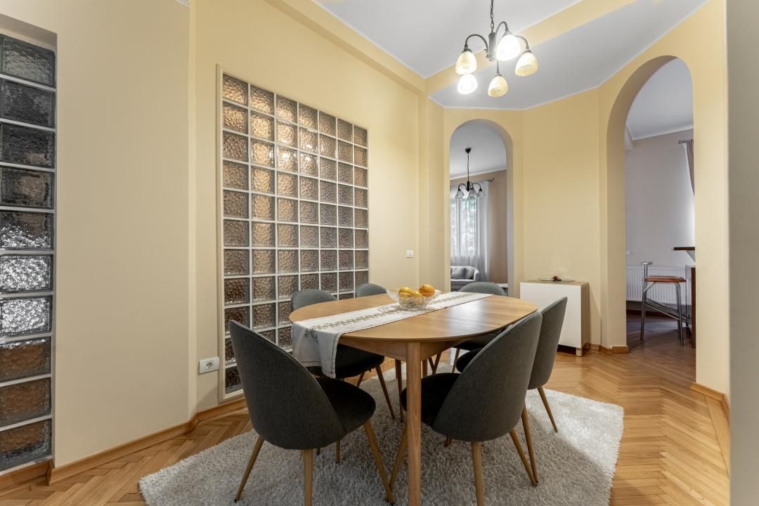 Casă cu 7 camere de vânzare în Ferdinand, București – fotografia 5 din 25
