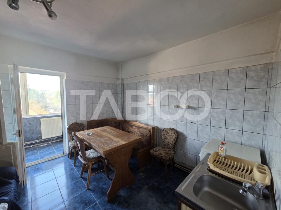 Apartament cu 3 camere de vânzare în Făgăraș – fotografia 8 din 10