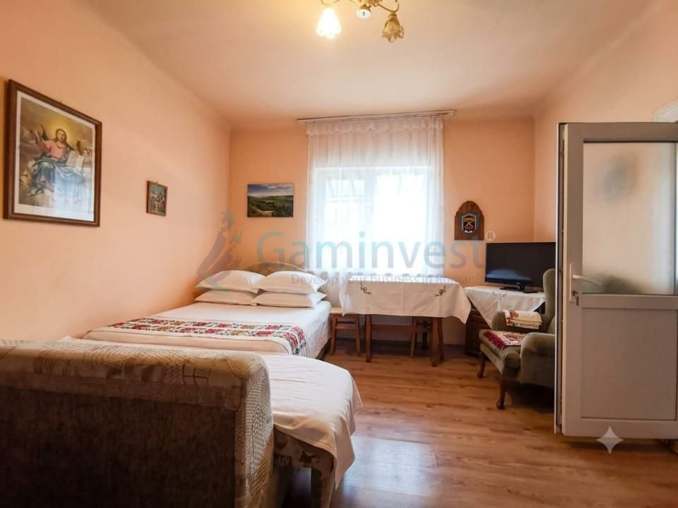Casă cu 3 camere de vânzare în Central, Tileagd – fotografia 7 din 12