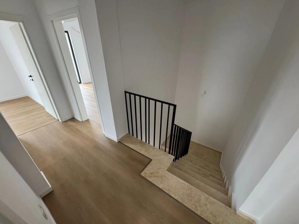 Casă cu 6 camere de vânzare în Sisesti, București – fotografia 6 din 15