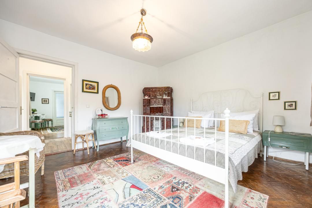 Casă cu 7 camere de vânzare în Central, Bran – fotografia 15 din 38