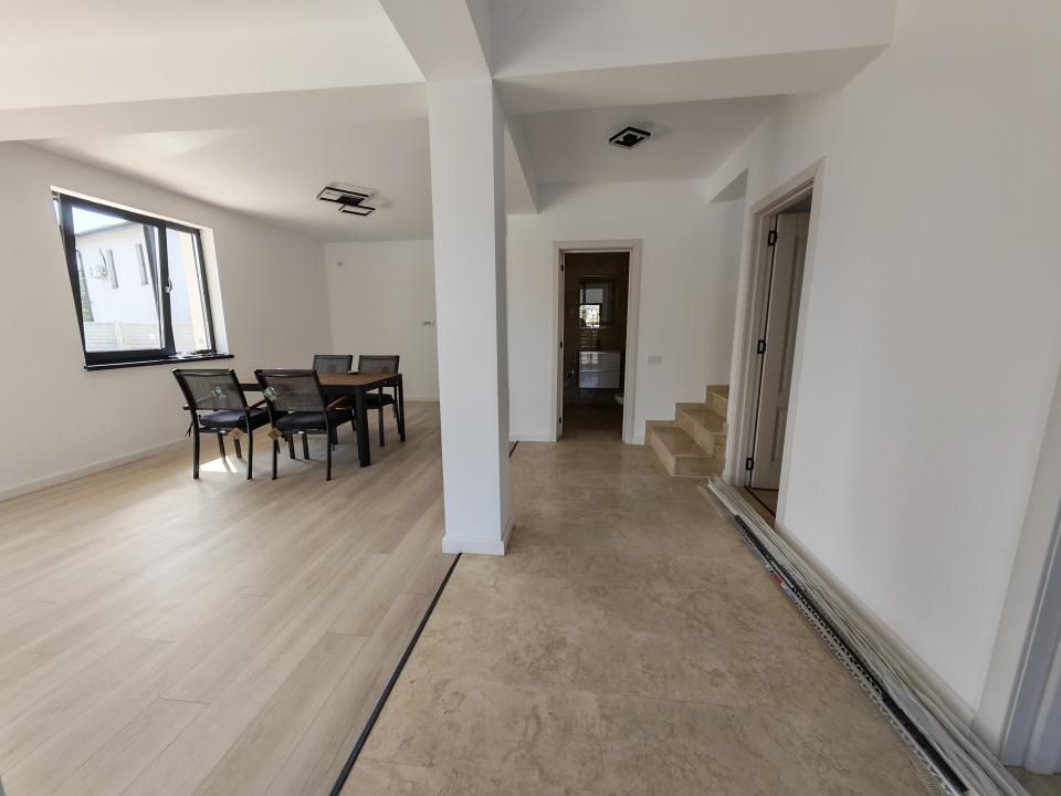 Casă cu 4 camere de vânzare în Est, Tunari – fotografia 24 din 27