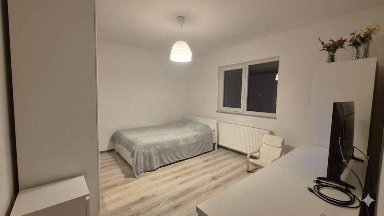Casă cu 3 camere de vânzare în Trivale, Pitești – fotografia 7 din 7