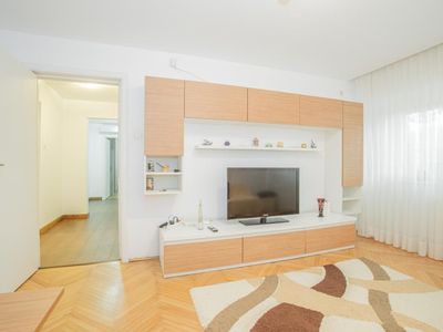 Apartament cu 3 camere de închiriat în Faleza Nord, Constanța – fotografia 5 din 22