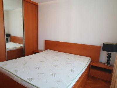 Apartament cu 3 camere de închiriat în Calea Calarasilor, București – fotografia 4 din 12