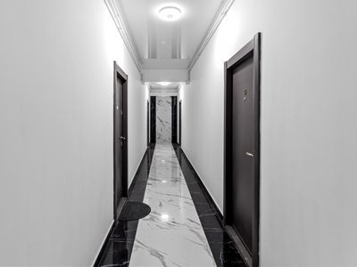 Apartament cu 2 camere de vânzare în Mamaia-Sat – fotografia 3 din 31