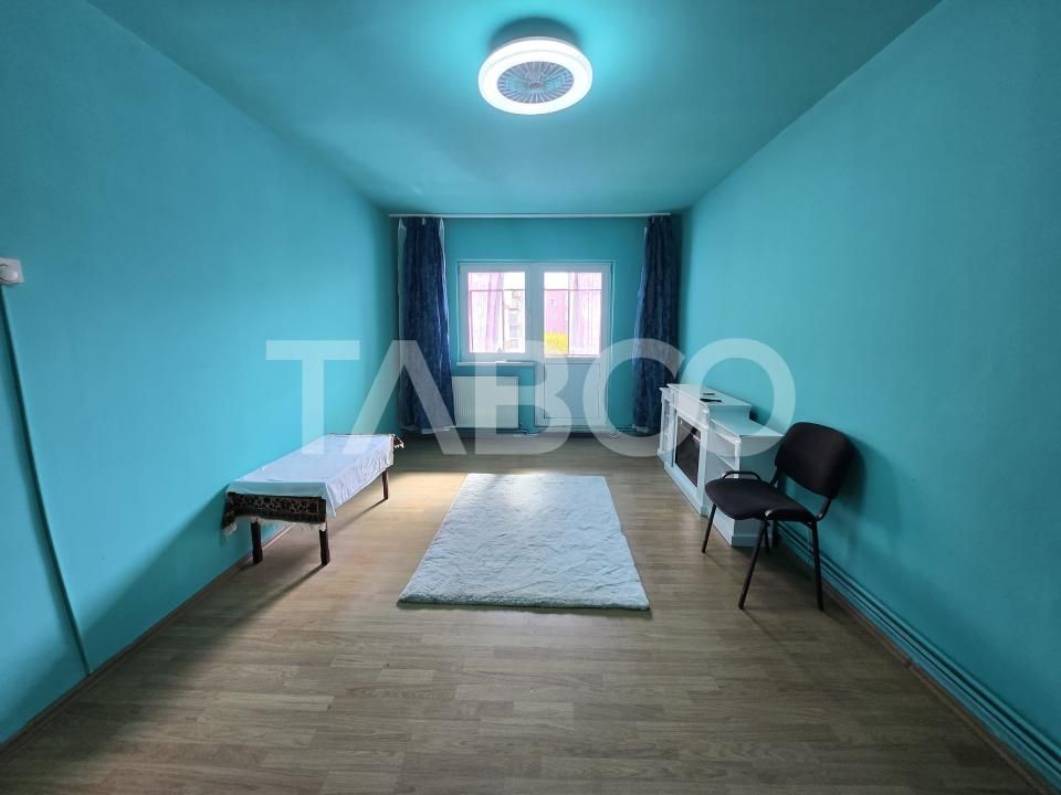 Apartament cu 3 camere de vânzare în Vasile Aaron, Sibiu – fotografia 2 din 19
