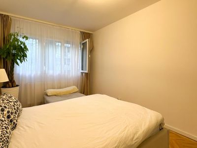 Apartament cu 3 camere de vânzare în Berceni, București – fotografia 3 din 13