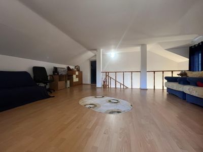 Casă cu 4 camere de vânzare în Central, Magura (Hulubesti) – fotografia 5 din 41