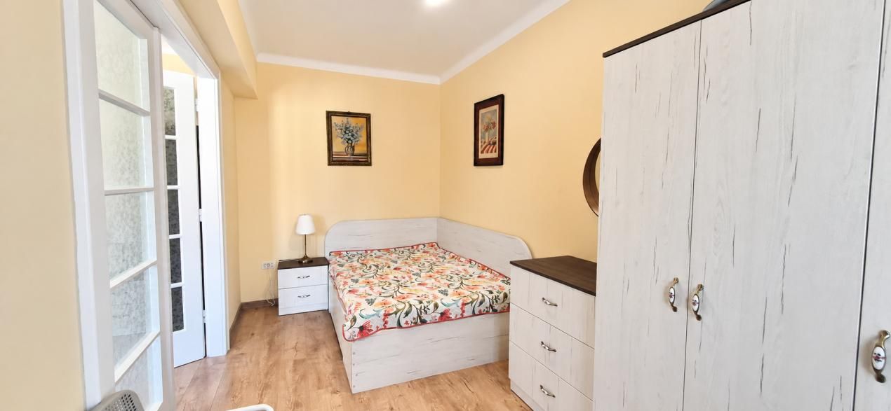 Apartament cu 3 camere de închiriat în Centrul Istoric, Brașov – fotografia 10 din 14