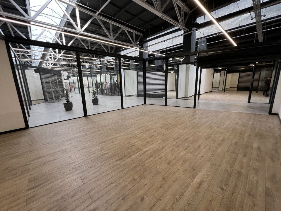 Spațiu comercial cu 13 camere de închiriat în Bartolomeu, Brașov – fotografia 7 din 16