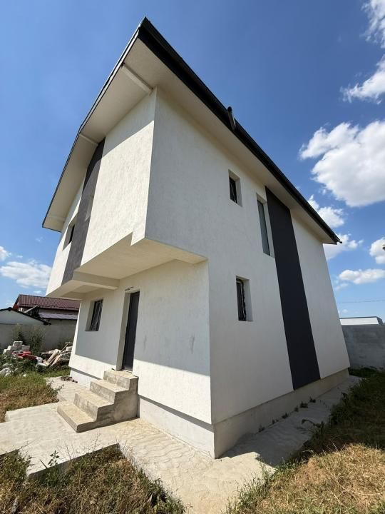 Casă cu 4 camere de vânzare în Sud, Berceni – fotografia 30 din 30