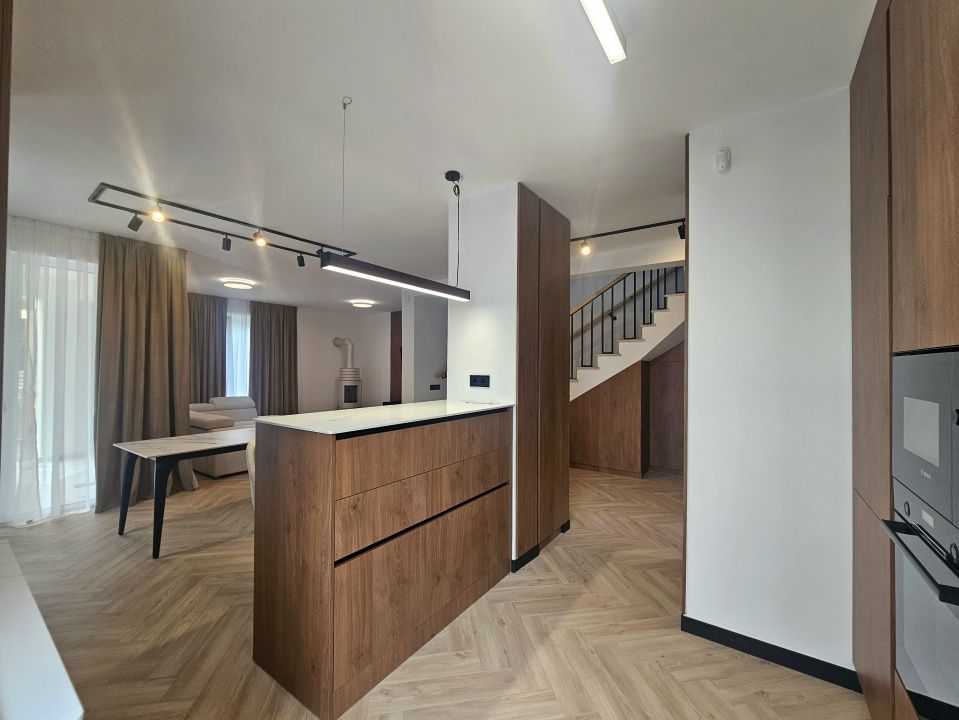 Casă cu 4 camere de vânzare în Gilău – fotografia 8 din 33