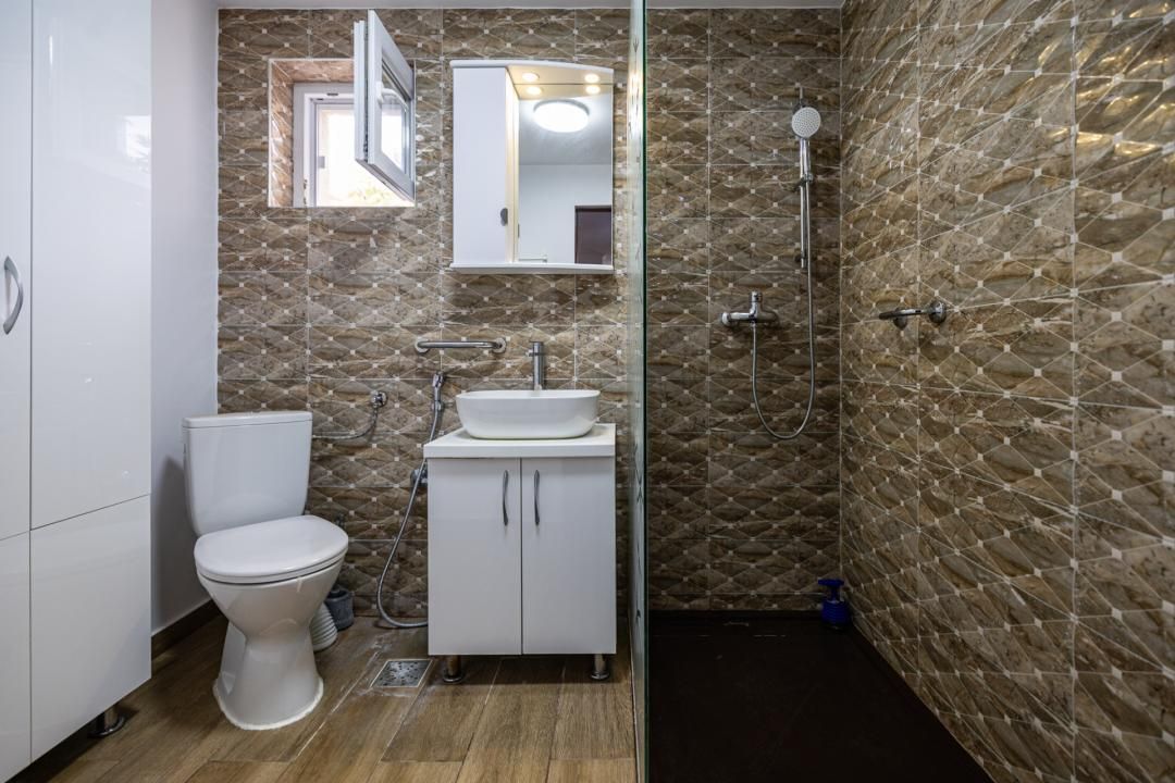 Casă cu 4 camere de vânzare în Central, Dumbrăvița – fotografia 22 din 40