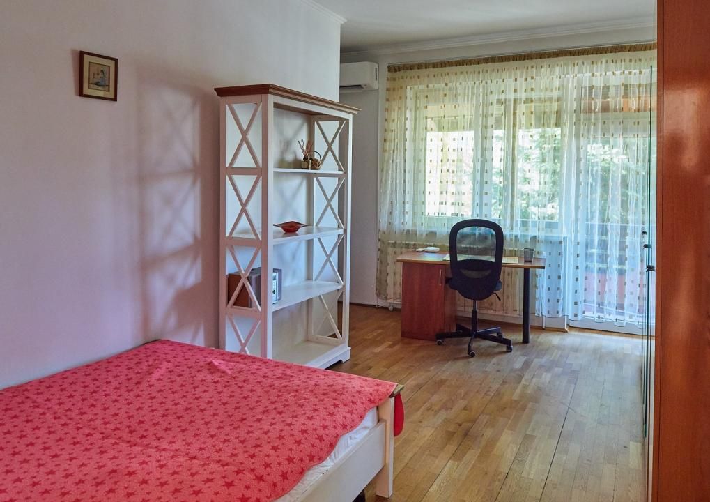 Casă cu 6 camere de închiriat în Bucureștii Noi, București – fotografia 13 din 30