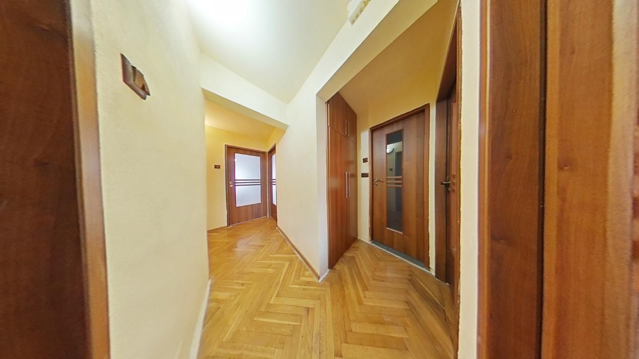 Apartament cu 4 camere de închiriat în Arad – fotografia 5 din 16