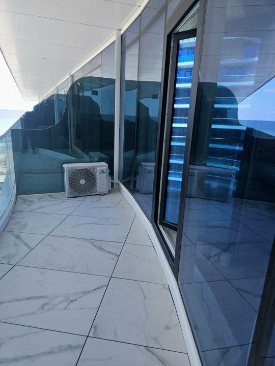 Garsonieră cu 1 cameră de vânzare în Nord, Mamaia-Sat – fotografia 3 din 14