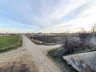 Teren de vânzare în Domnești – fotografia 5 din 11