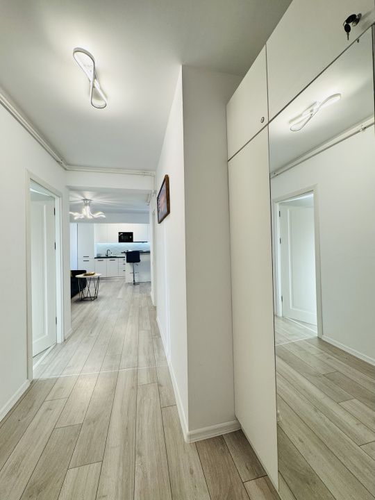 Apartament cu 3 camere de vânzare în Est, Mamaia – fotografia 14 din 18