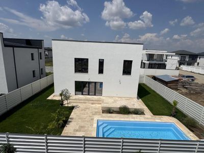 Casă cu 4 camere de vânzare în Tunari – fotografia 5 din 15