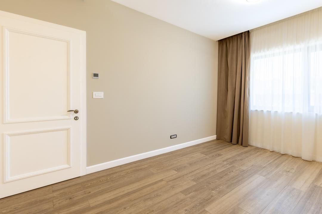 Casă cu 5 camere de vânzare în Ultracentral, Tunari – fotografia 25 din 34