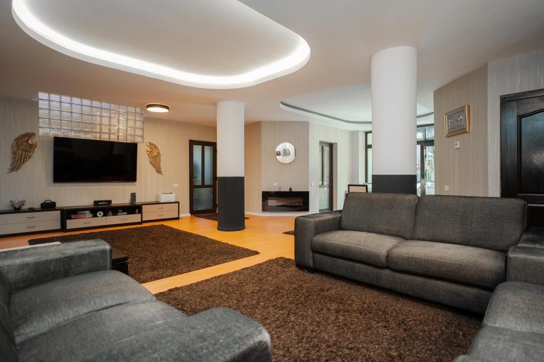 Spațiu comercial cu 10 camere de vânzare în Tătărași, Iași – fotografia 6 din 20
