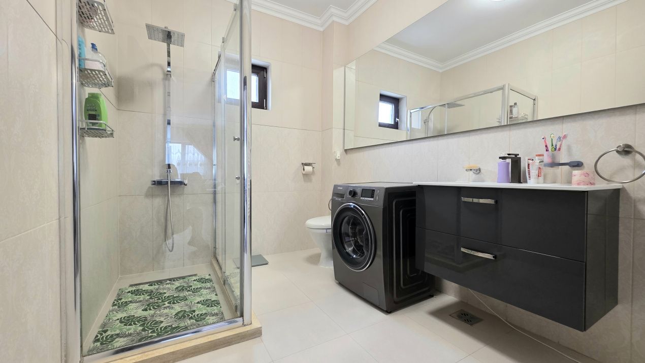 Casă cu 5 camere de vânzare în Năvodari – fotografia 18 din 29