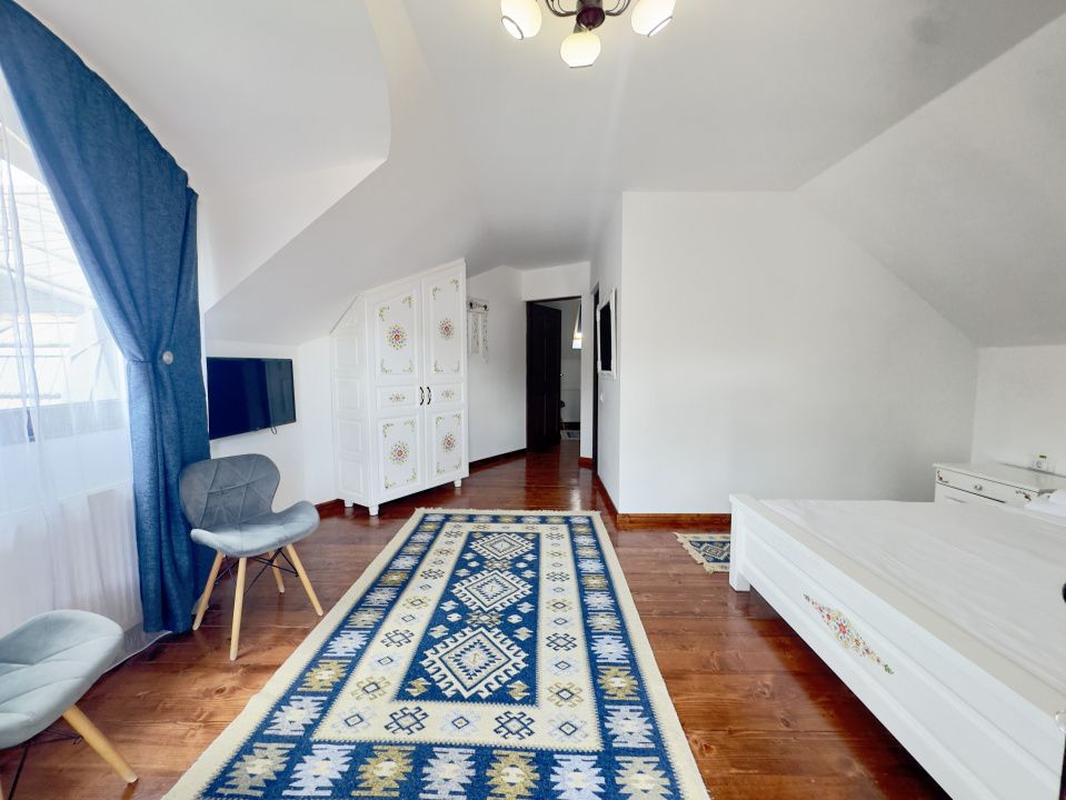 Hotel / pensiune cu 11 camere de vânzare în Central, Târgu Ocna – fotografia 21 din 30