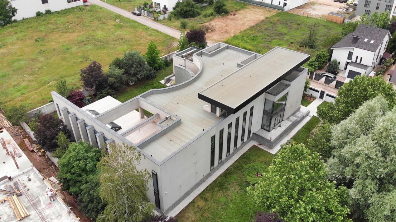 Casă cu 8 camere de închiriat în Băneasa, București – fotografia 3 din 16
