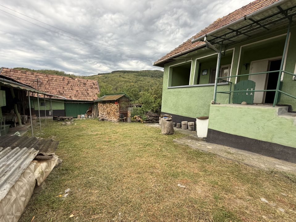 Casă cu 3 camere de vânzare în Central, Cricau – fotografia 11 din 54