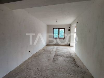 Casă cu 6 camere de vânzare în Săliște – fotografia 5 din 16